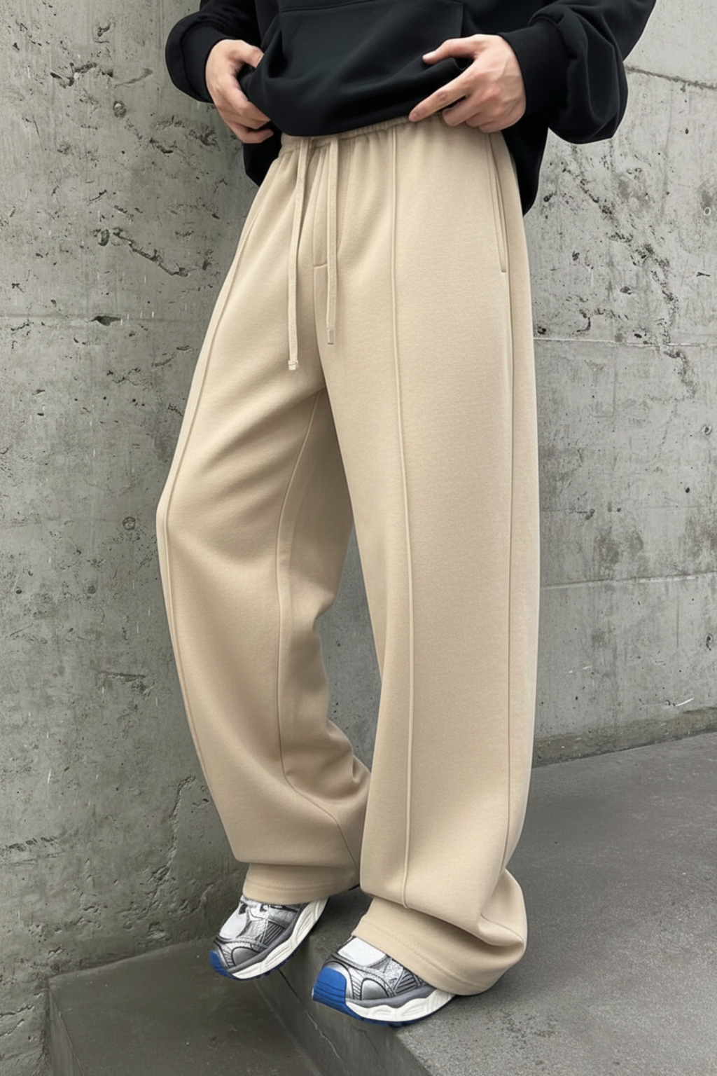 Men’s Relaxed Fit Trouser – Off White D2