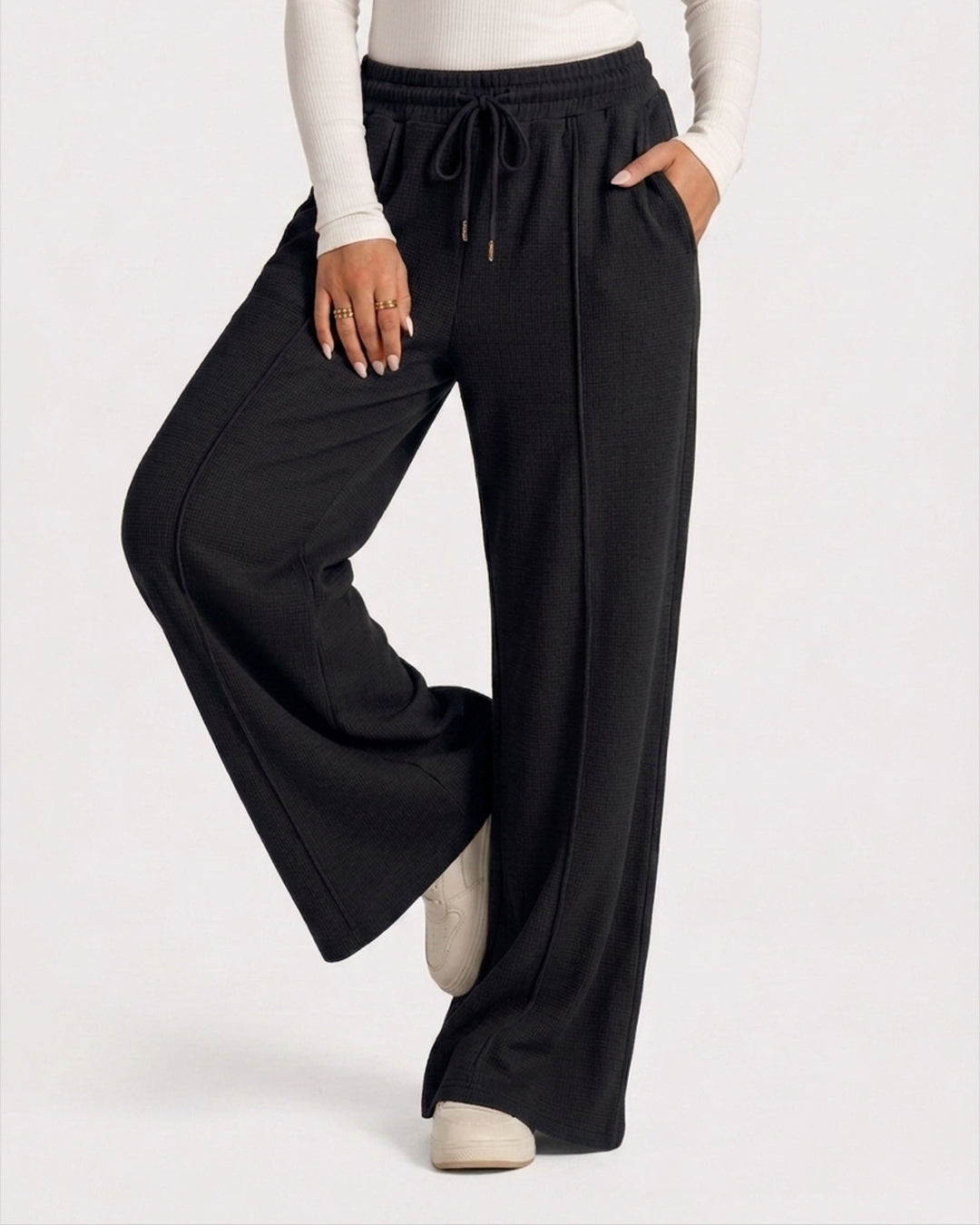 Relaxed Fit Lounge Trousers – Black J2