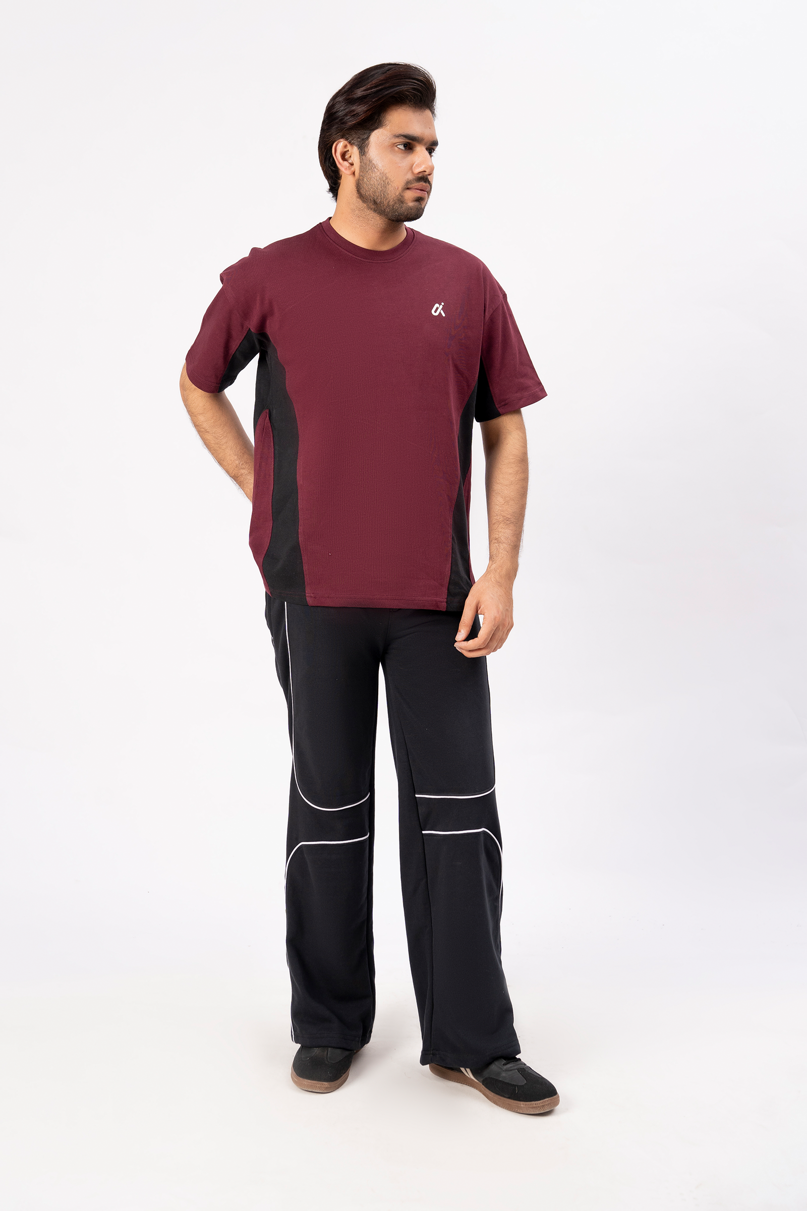 Contrast Panel Performance T-Shirt – Maroon & Black