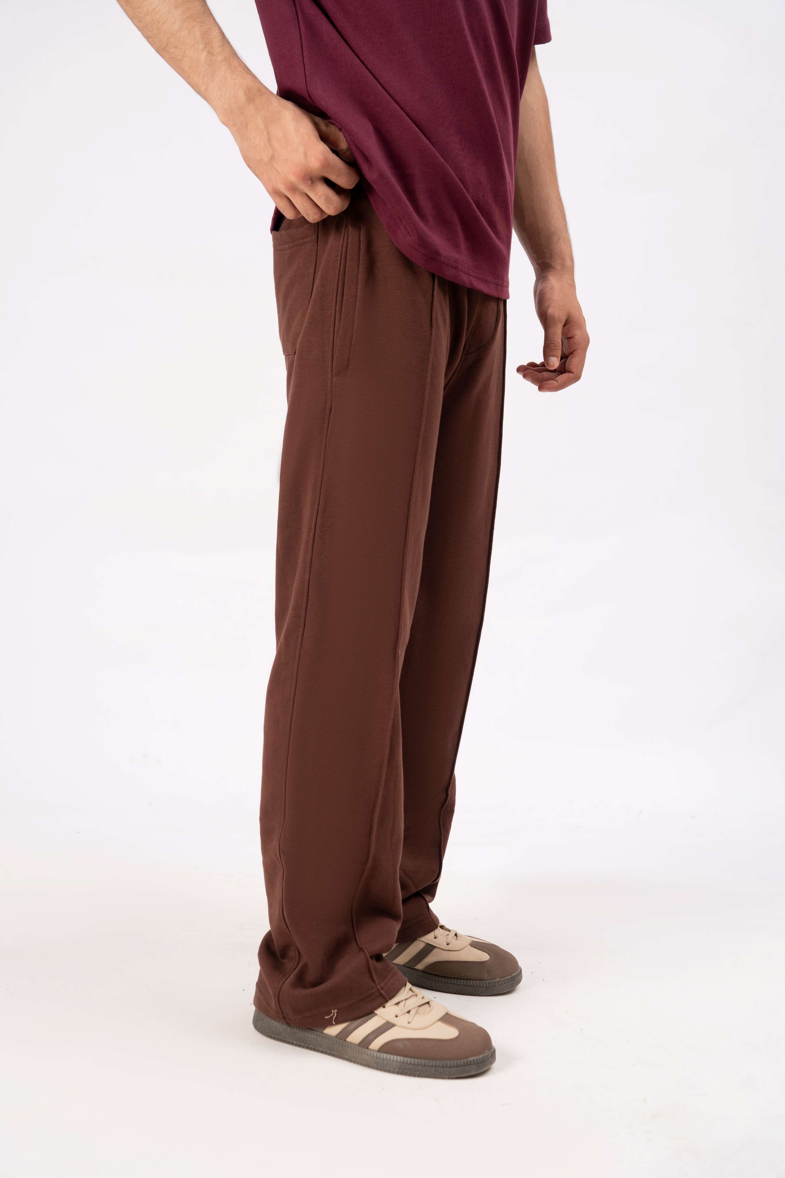 Men’s Relaxed Fit Trouser – Chocolate Brown D4