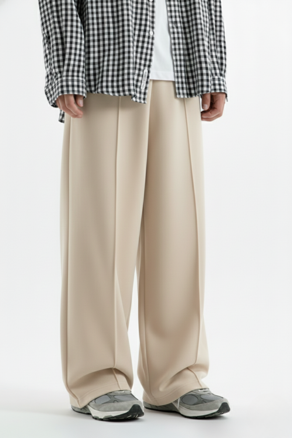 Men’s Relaxed Fit Trouser – Off White D2