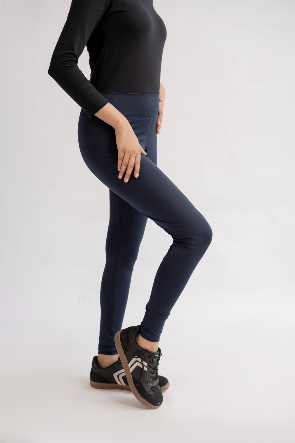 Pack of 2 Premium Slim Fit Tights + Free T-Shirt (Navy Blue & Black) E5