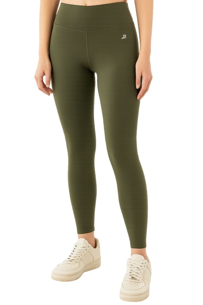 Sports tights for ladies in Pakistan