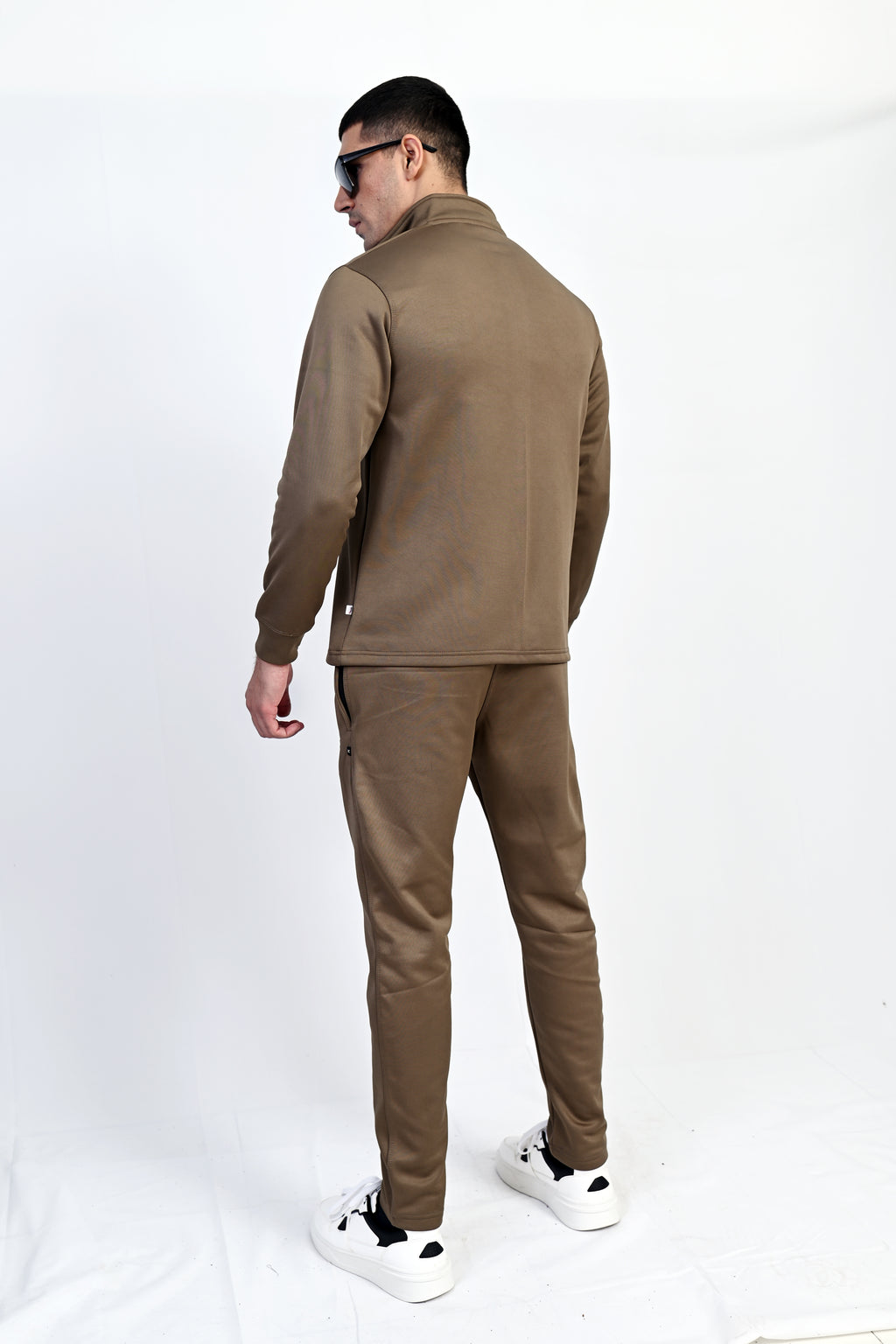 premium men’s winter hoodie